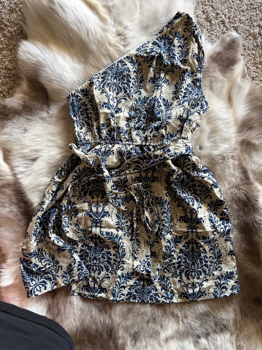 Cupshe One-Shoulder Blue & Cream Print Tie-Waist Dress - Picture 6 of 6